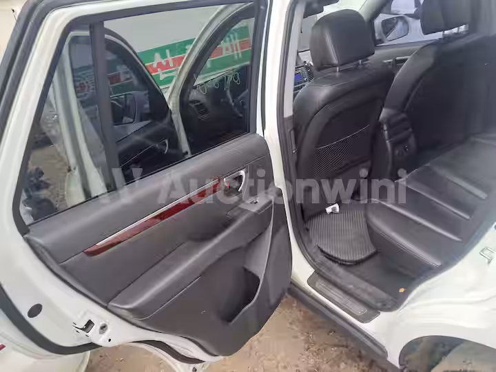 Hyundai SantaFe 2010 — 30