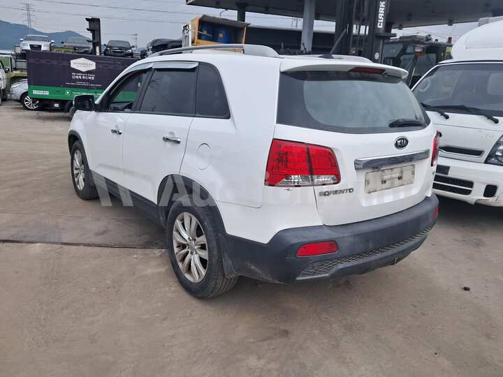 Kia Sorento 2011 — 3