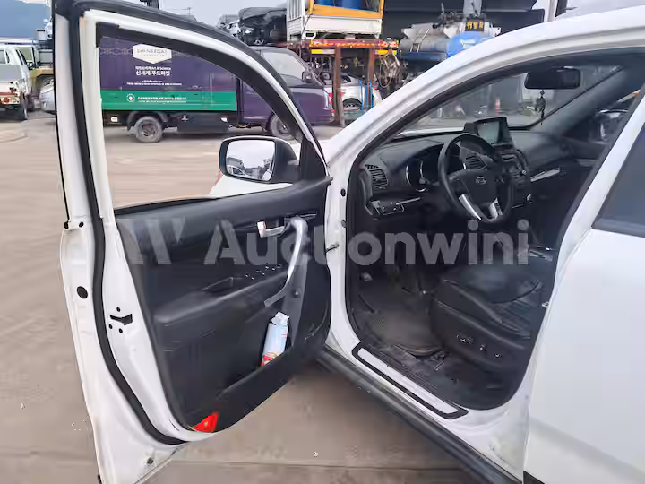 Kia Sorento 2011 — 23