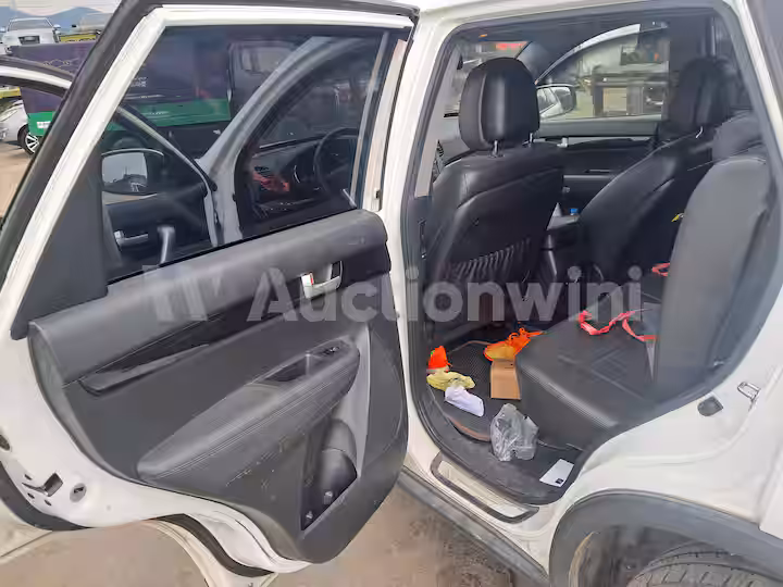Kia Sorento 2011 — 25