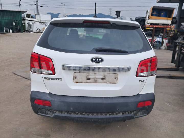 Kia Sorento 2011 — 4