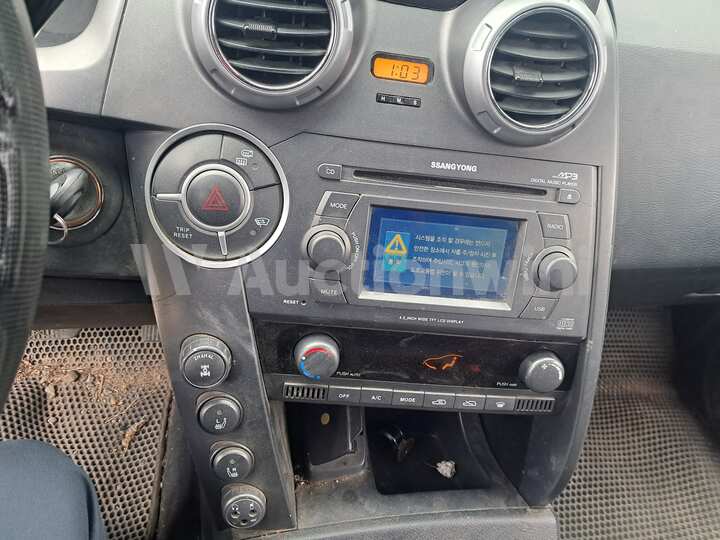 KGM (Ssangyong) Actyon 2011 — 28