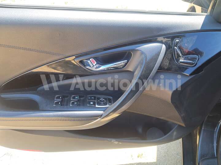 Hyundai Grandeur 2012 — 13