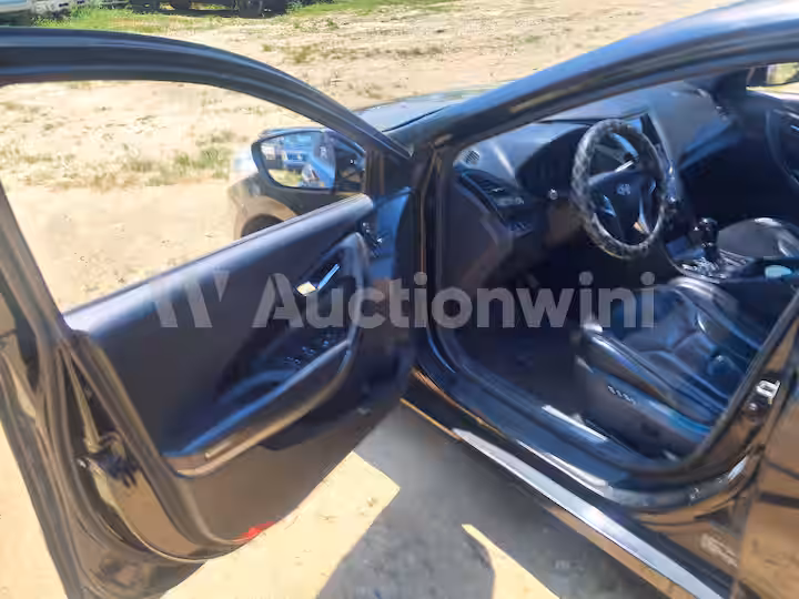 Hyundai Grandeur 2012 — 23