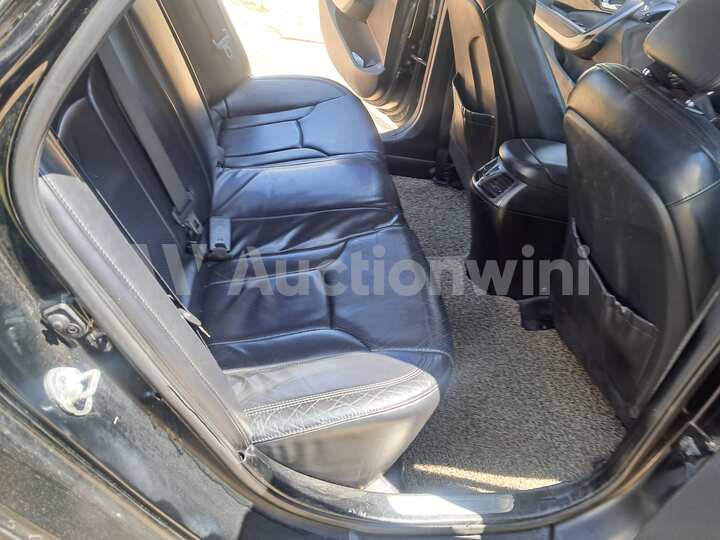Hyundai Grandeur 2012 — 31