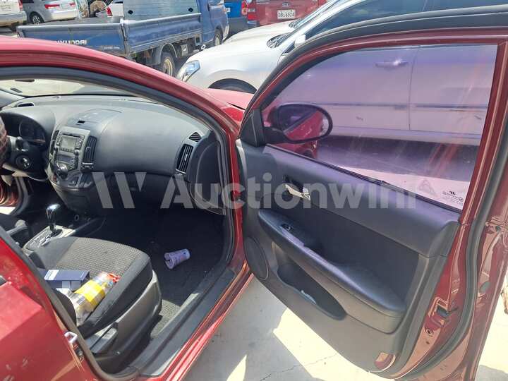 Hyundai i30 2008 — 31