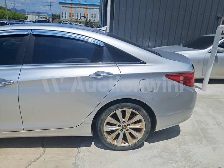 Hyundai Sonata 2010 — 3