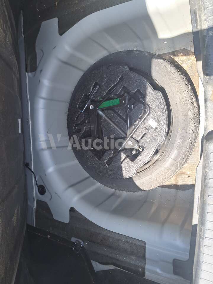 Hyundai Sonata 2010 — 32