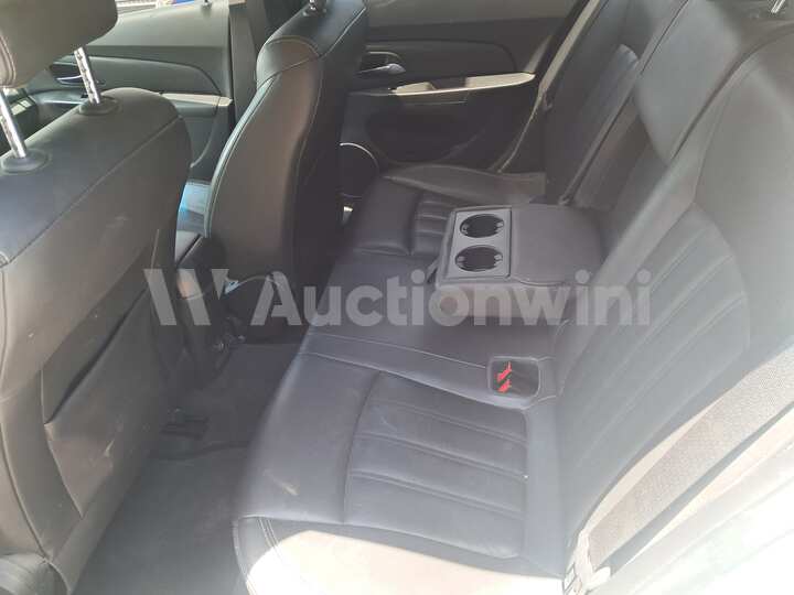Chevrolet Cruze 2014 — 26