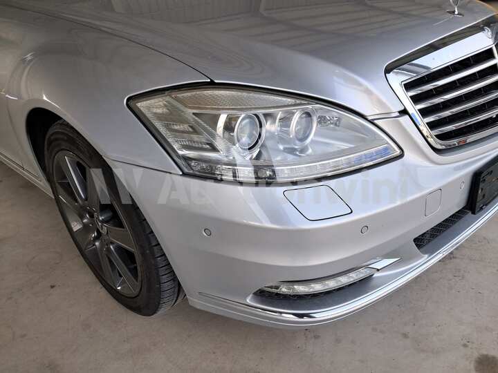 Mercedes Benz S Class 2010 — 9