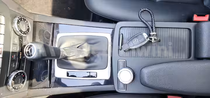 Mercedes Benz C Class 2012 — 13
