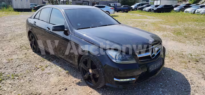 Mercedes Benz C Class 2012 — 3