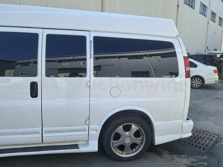 Chevrolet Explorer Van 2008 — 4
