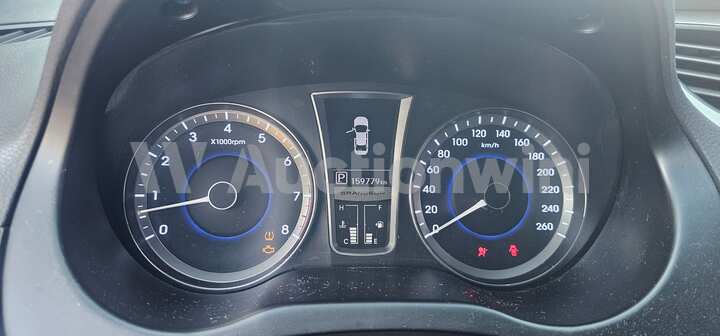 Hyundai Grandeur 2011 — 9