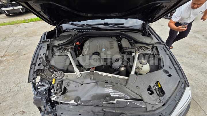 BMW 5 Series 2020 — 4
