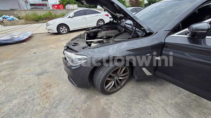 BMW 5 Series 2020 — 5