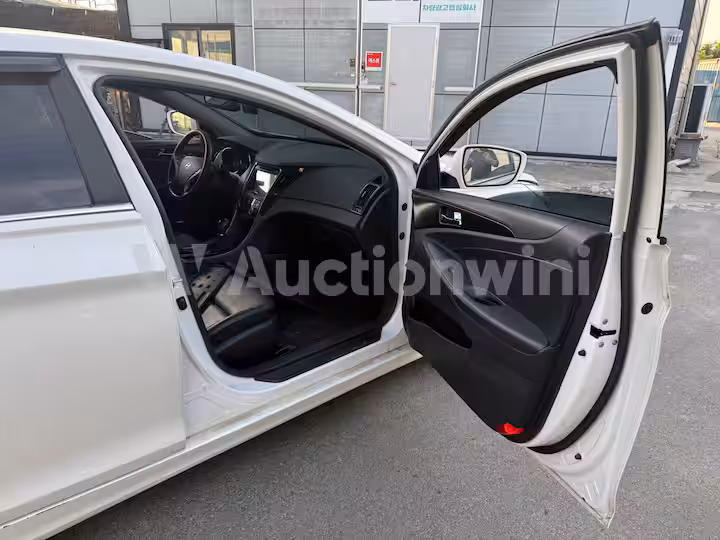 Hyundai Sonata 2013 — 14