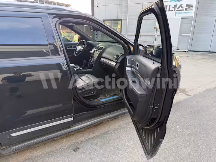 Ford Explorer 2018 — 13