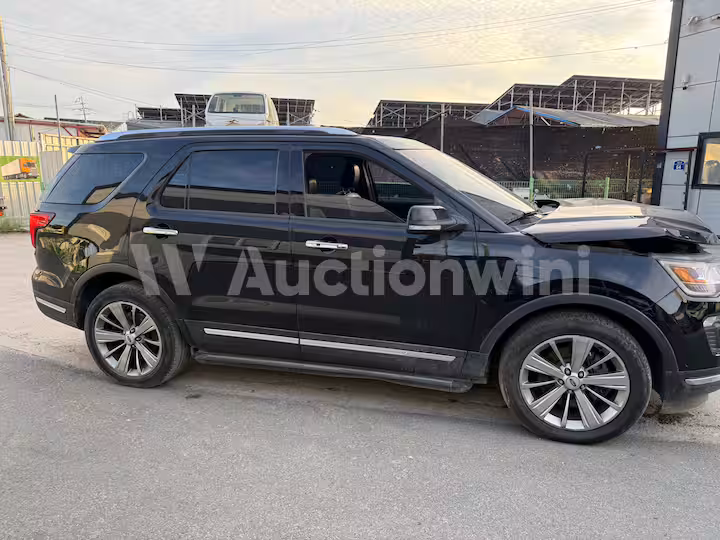 Ford Explorer 2018 — 3