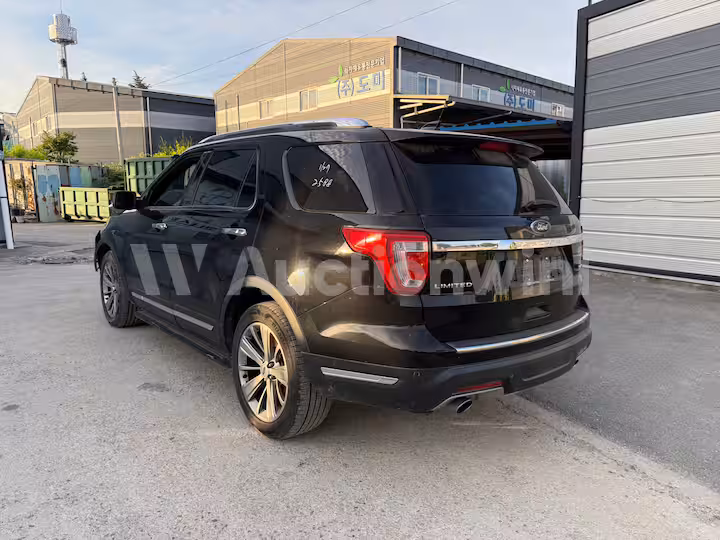 Ford Explorer 2018 — 6