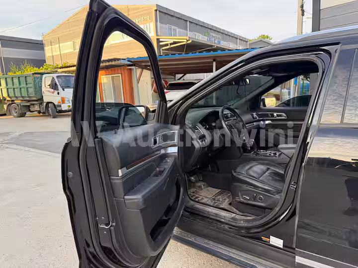 Ford Explorer 2018 — 9