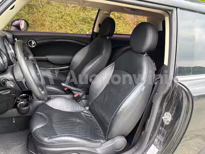 Mini Cooper 2012 — 36