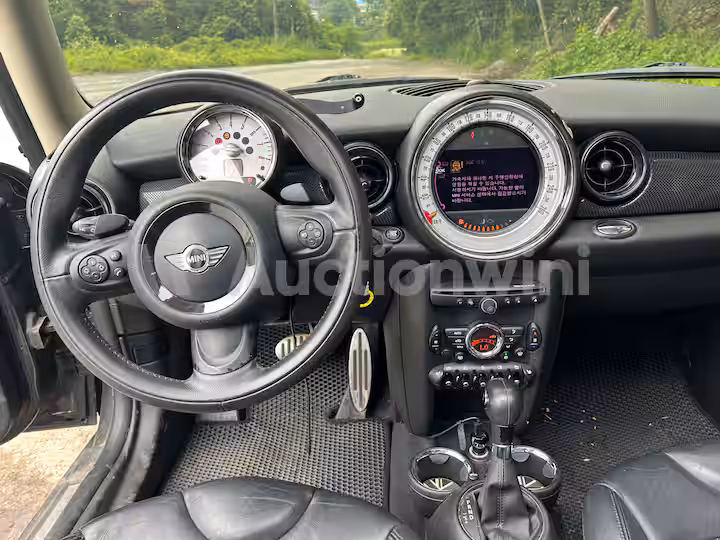 Mini Cooper 2012 — 40