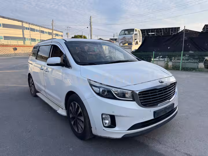 Kia Carnival 2015 — 2