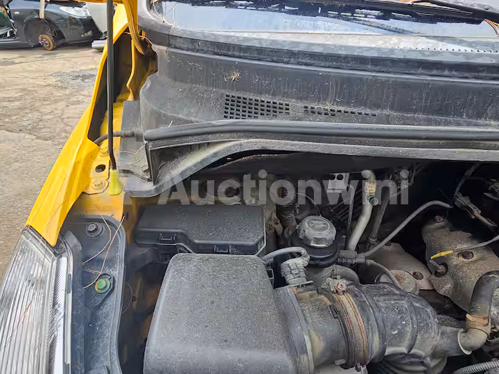 Hyundai Starex 2015 — 2