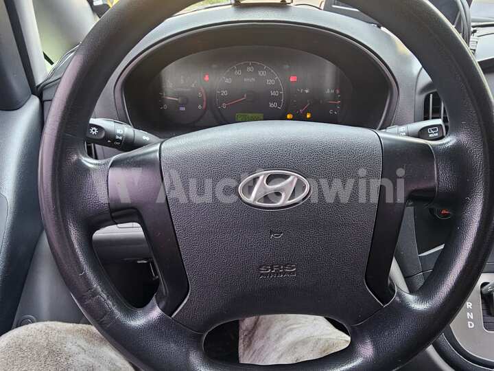 Hyundai Starex 2015 — 19
