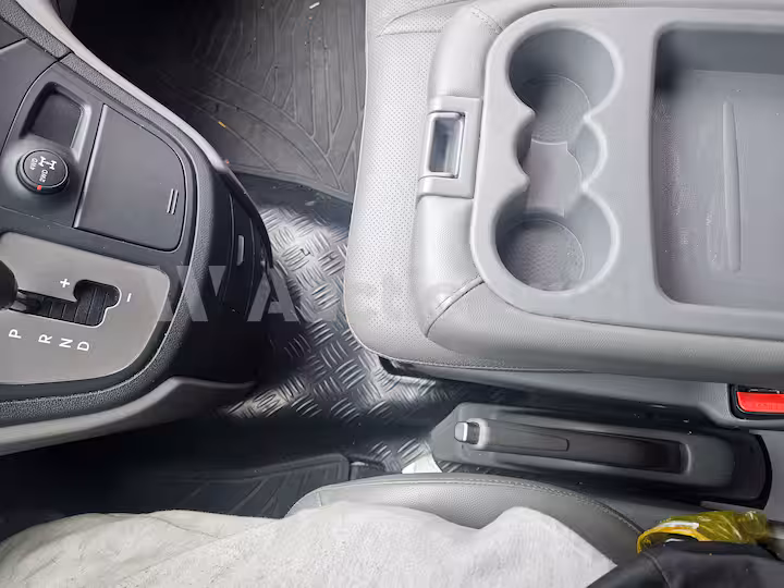Hyundai Starex 2015 — 24