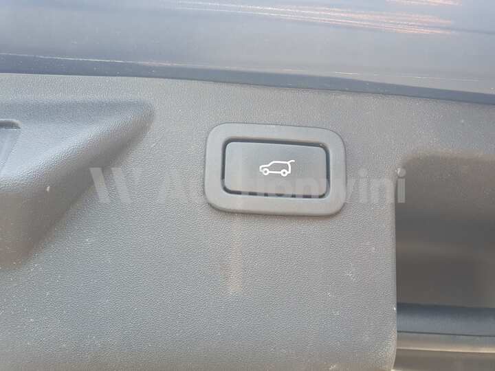Land Rover Discovery Sport 2016 — 17