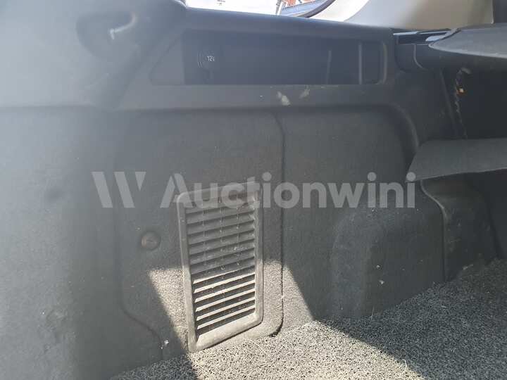 Land Rover Discovery Sport 2016 — 30