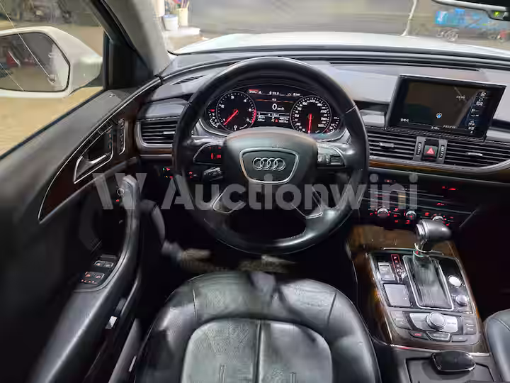 Audi A6 2015 — 35