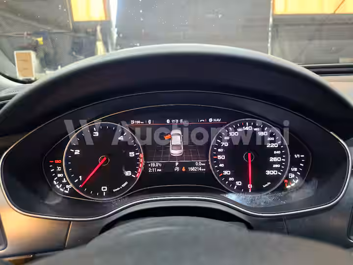 Audi A6 2015 — 39