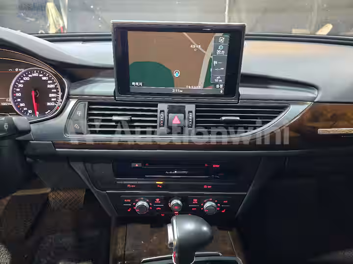 Audi A6 2015 — 41