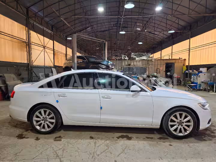 Audi A6 2015 — 6