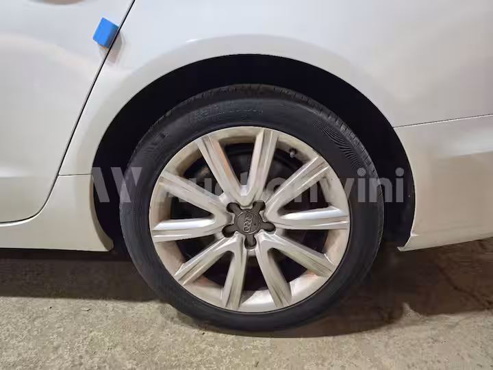 Audi A6 2015 — 51