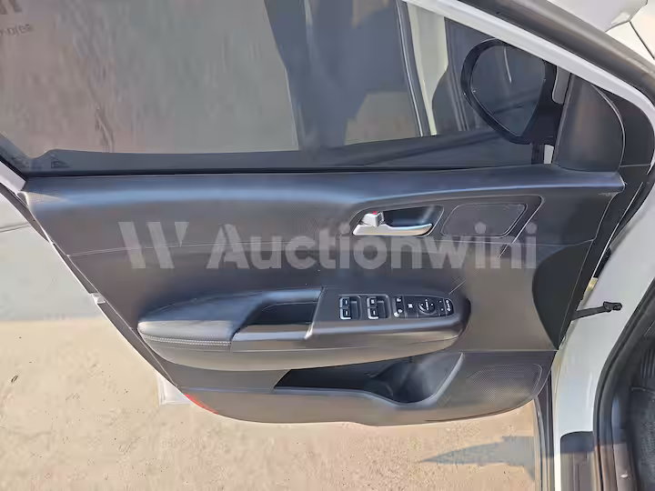 Kia Sportage 2017 — 28