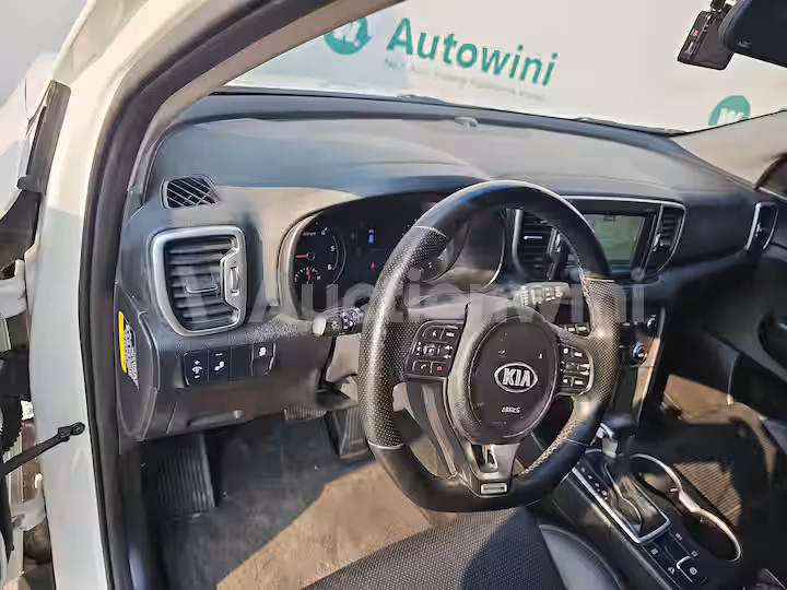 Kia Sportage 2017 — 32