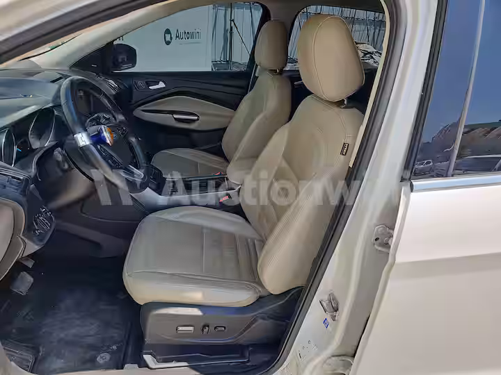 Ford Kuga 2017 — 22