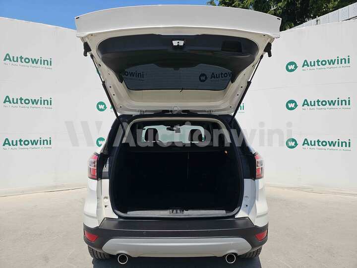 Ford Kuga 2017 — 4