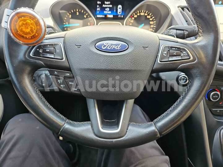 Ford Kuga 2017 — 45