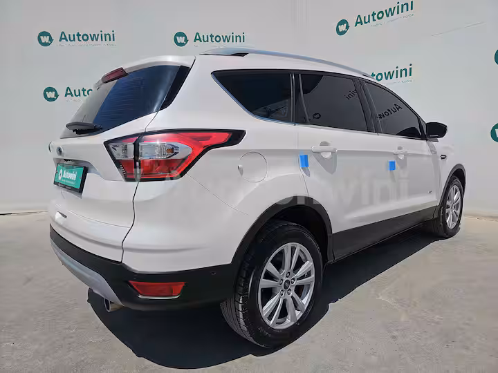 Ford Kuga 2017 — 9