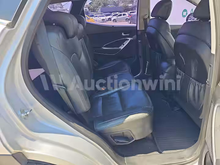 Hyundai SantaFe 2015 — 18
