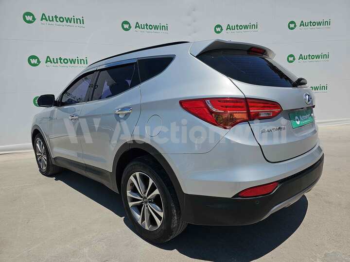 Hyundai SantaFe 2015 — 4