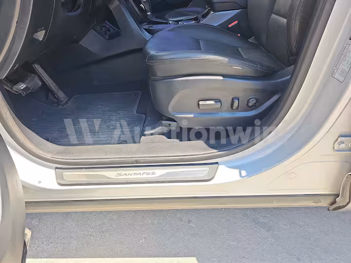 Hyundai SantaFe 2015 — 41
