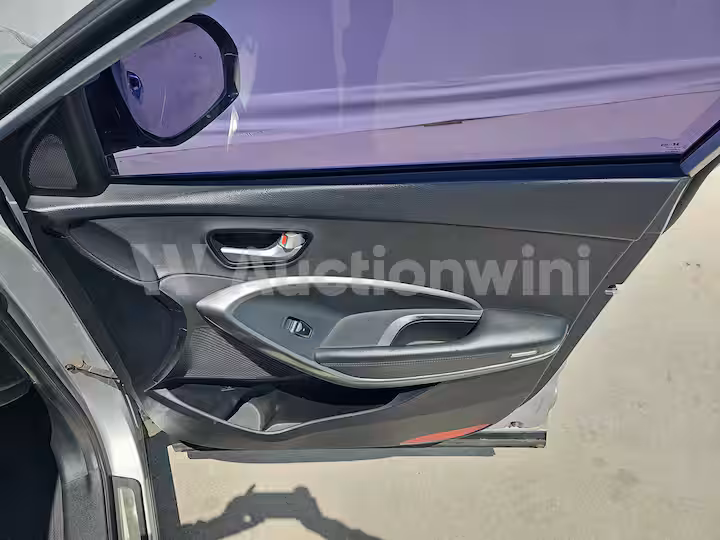 Hyundai SantaFe 2015 — 43