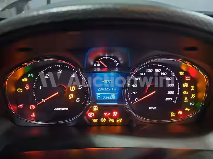 Chevrolet Captiva 2015 — 36