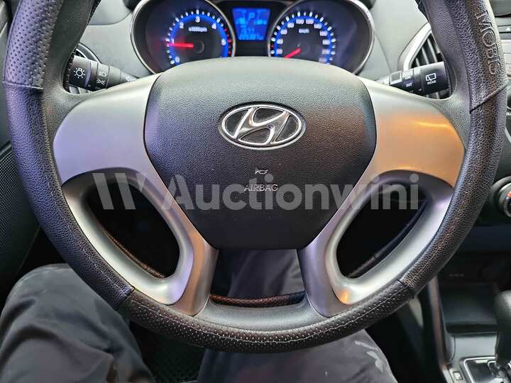 Hyundai Tucson 2013 — 16